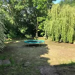 Op Eiland In De Loire Gennes-Val-de-Loire