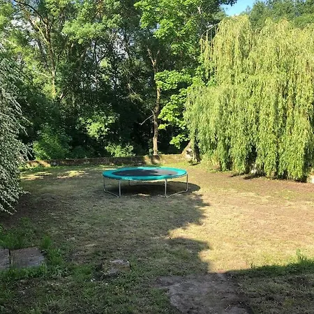 Op Eiland In De Loire Gennes-Val-de-Loire