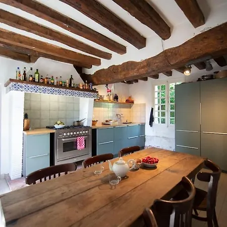 Op Eiland In De Loire * Gennes-Val-de-Loire