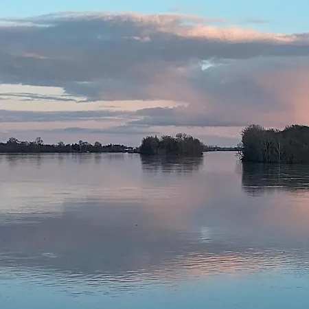Сasa de vacaciones Op Eiland In De Loire Gennes-Val-de-Loire